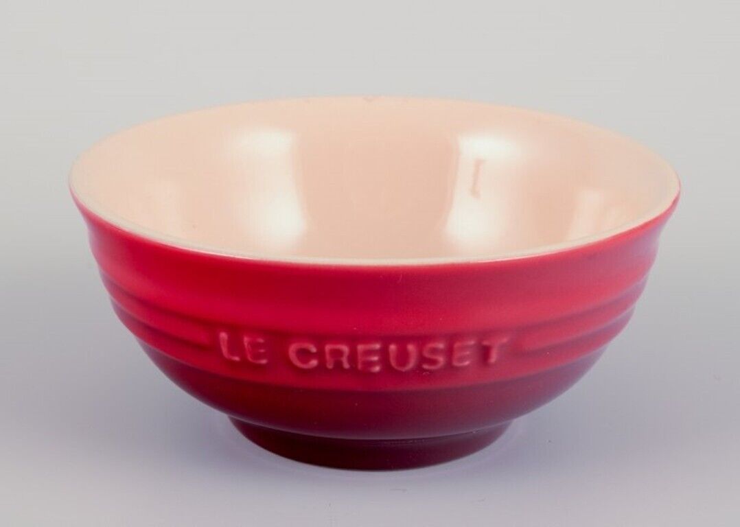 Le Creuset France Set of five red stoneware bowls 21st C