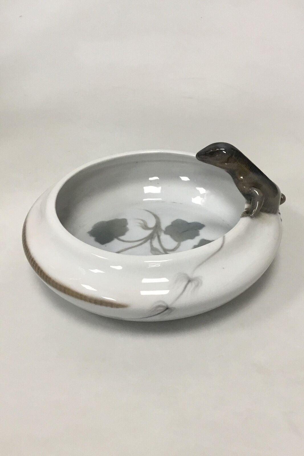 Royal Copenhagen Art Nouveau Bowl with lizard No 397/25