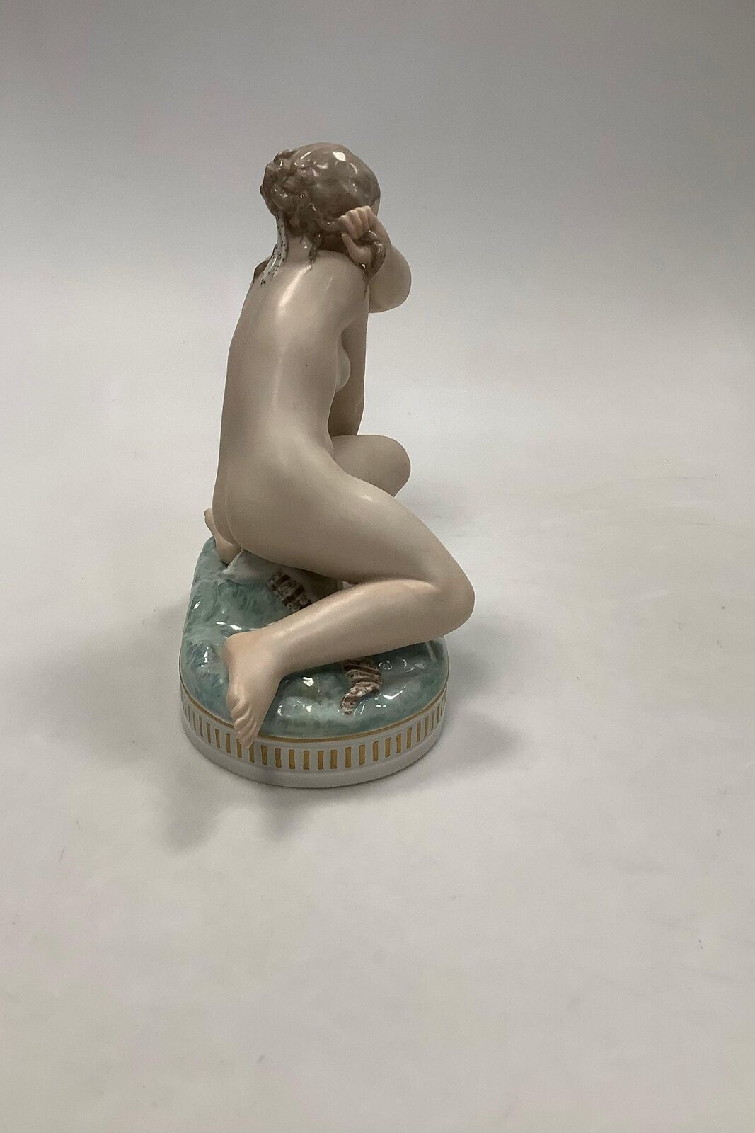 Royal Copenhagen Figurine Susanne No 2423