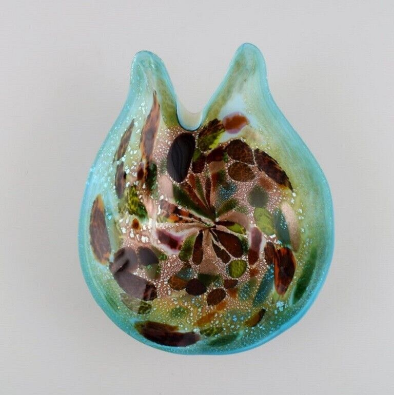 Organically shaped Murano bowl in polychrome mouth-blown art glass