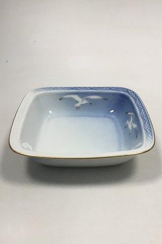 Bing  Grondahl Seagul with Gold Square Potato Bowl No 576