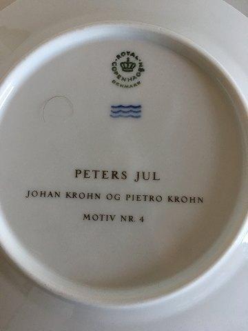 Royal Copenhagen Peter's Christmas Plate Motive no 4