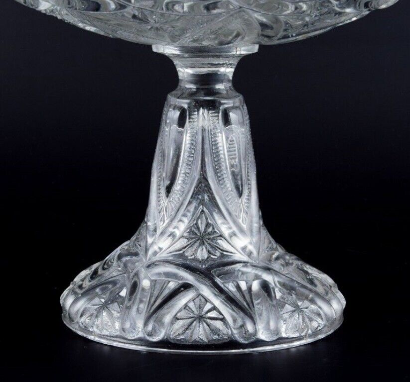 Val St Lambert Belgium Large centerpiece in clear crystal glass