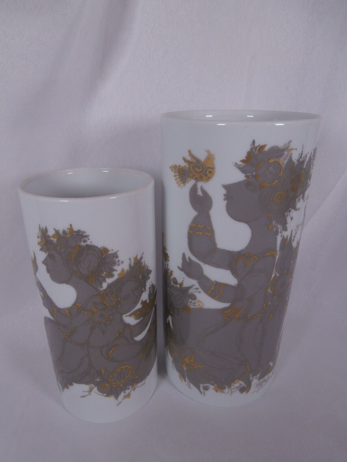 💥 Rosenthal Bjorn Wiinblad Set of 2 Mid Century Samuramat Gold Decor Vases