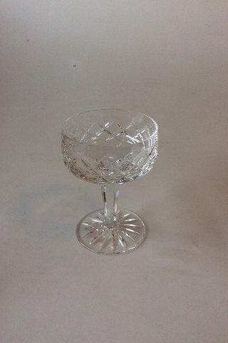 Westminster Liqueur glass from Lyngby Glassworks Measures 10 cm / 3 15/16"