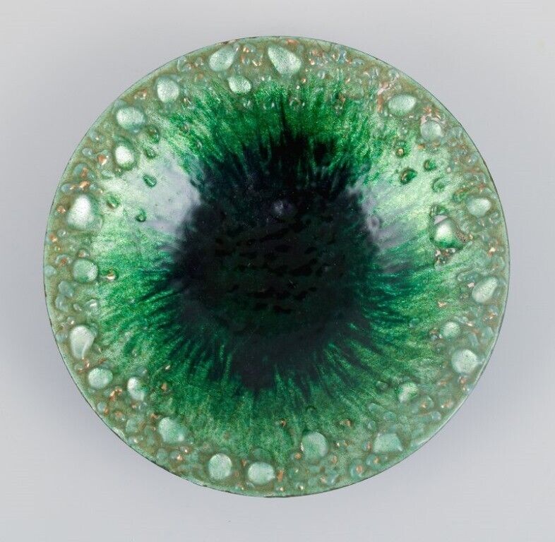 Boris Veisbrot (1903-2011)  Limoge Enamel bowl in green tones with air bubbles