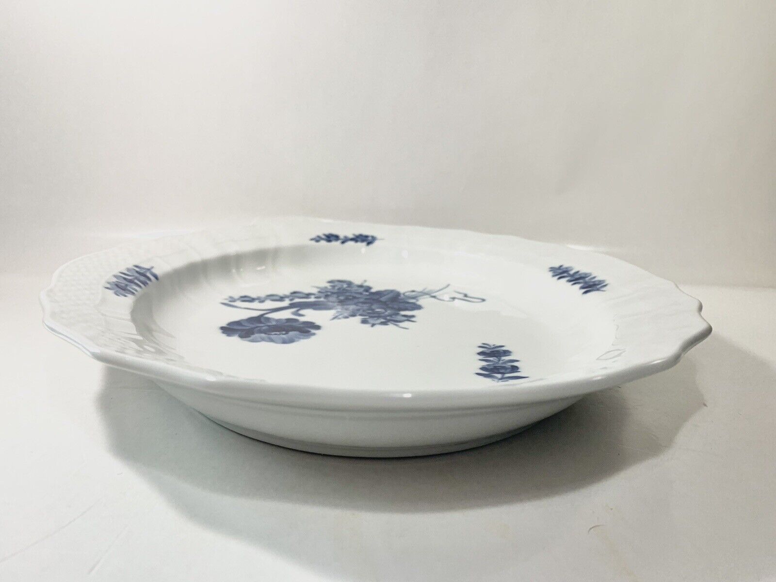 Royal Copenhagen Blue Flower 1556 Curved Serving Plate Platter Dish