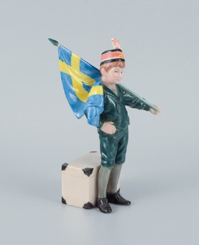 Carl Larsson Pontus for Royal Copenhagen Figurine of standard-bearer boy