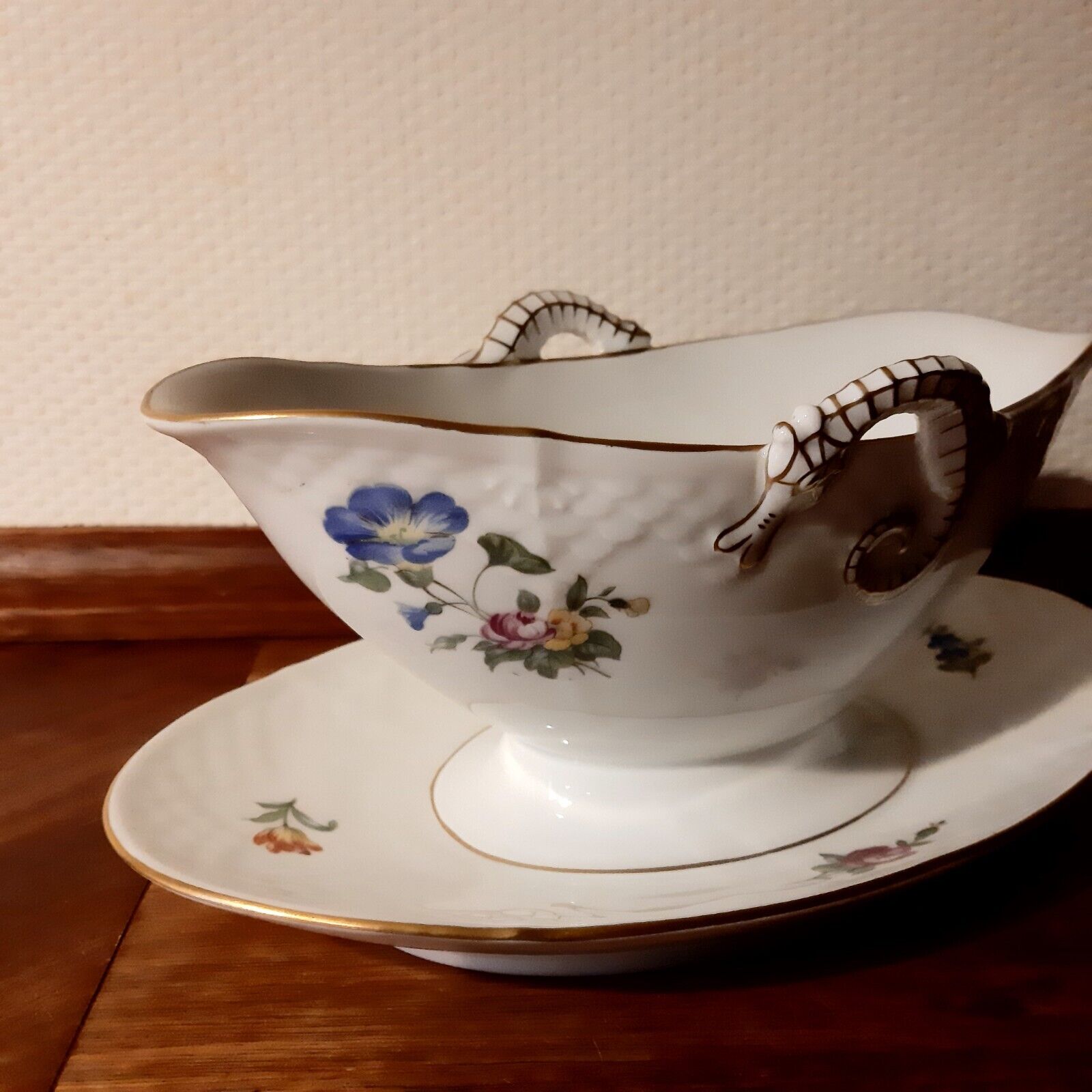 GRAVY BOAT w attached Underplate SAXON FLOWER Bing  Grondahl Royal Copenhagen 8