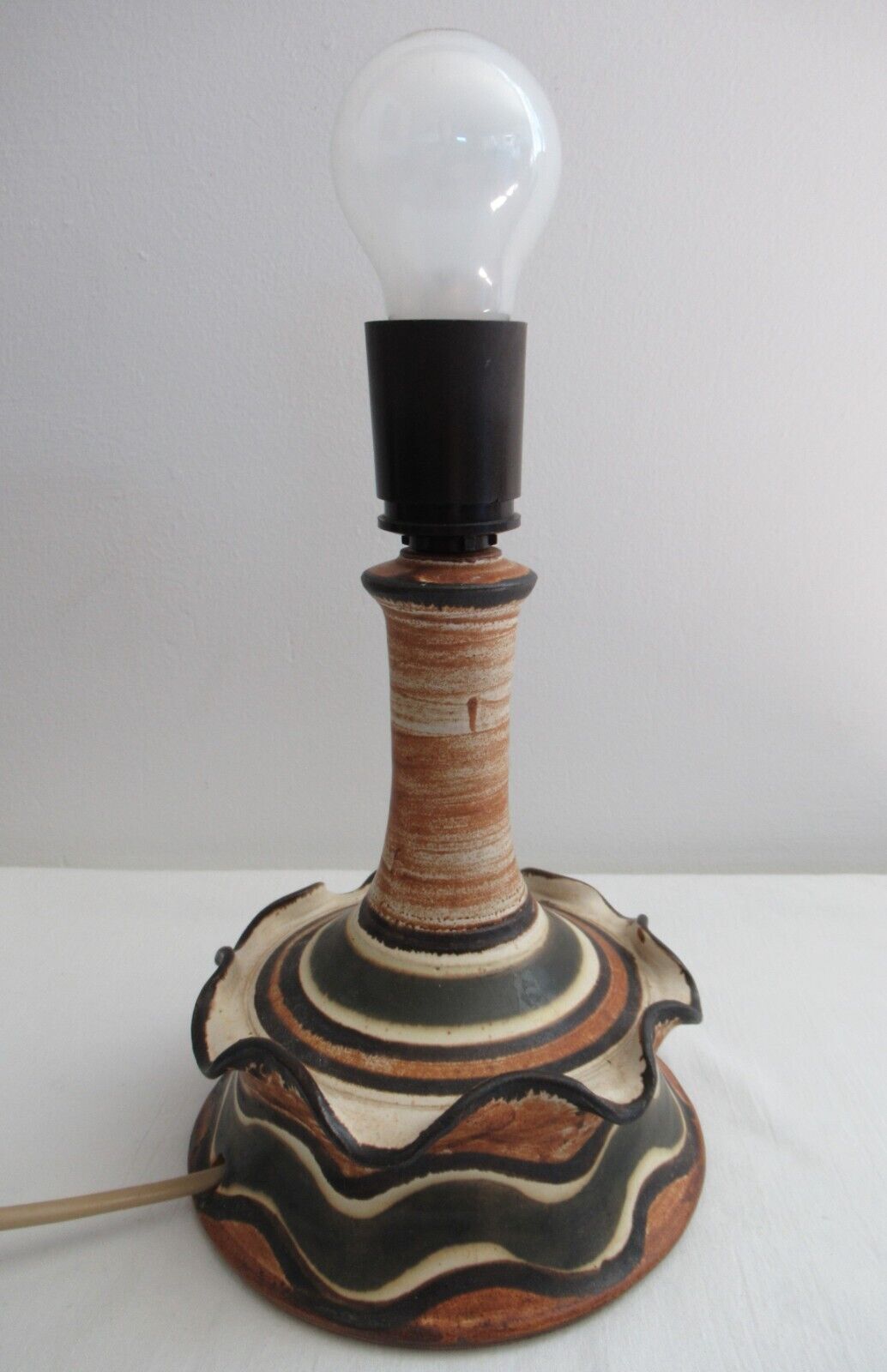 Vintage scandinavian table lamp by danish ceramic artist Jette Hellroe