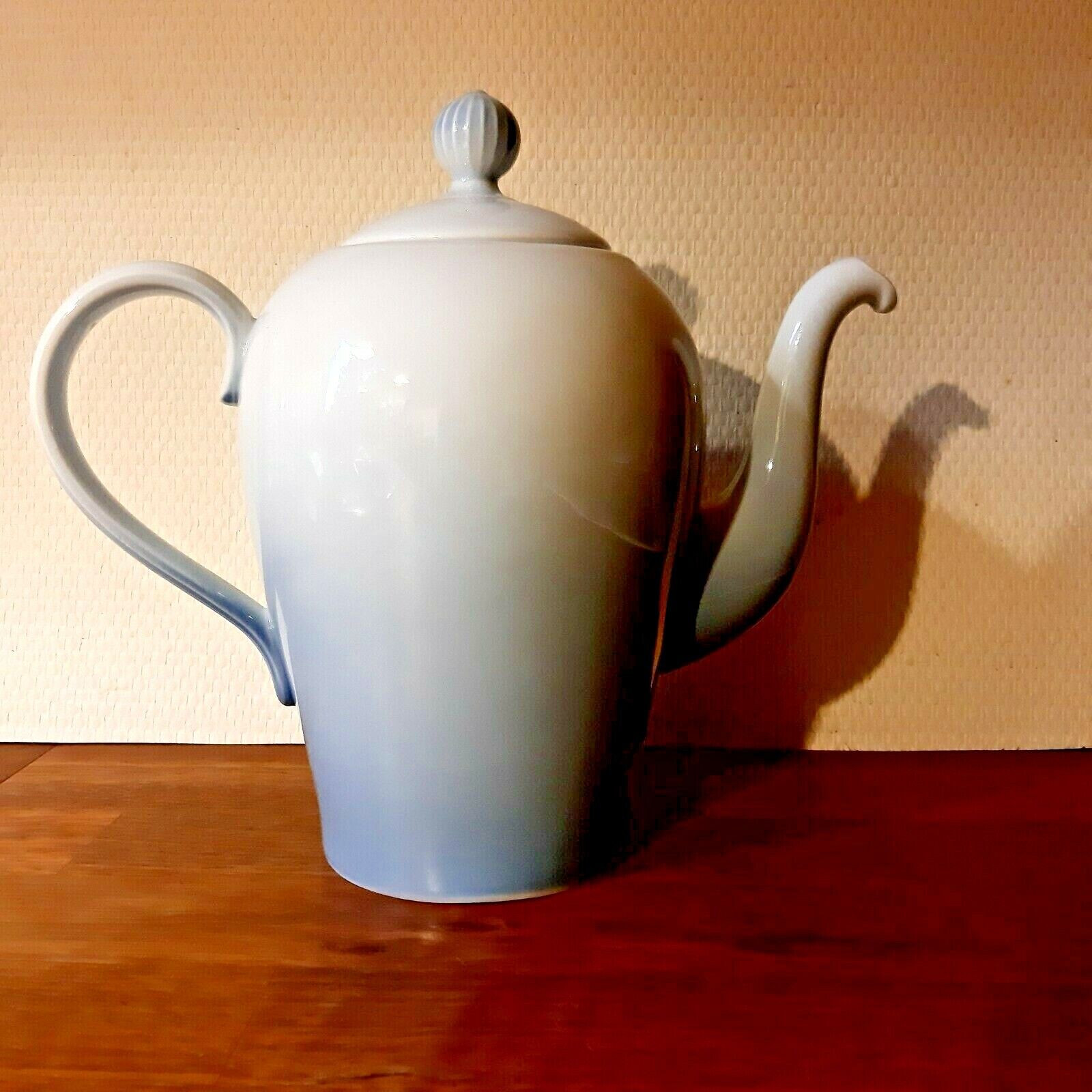 LILY of The VALLEY # 301 COFFEE POT Bing  Grondahl Royal Copenhagen 1970-83 2nd