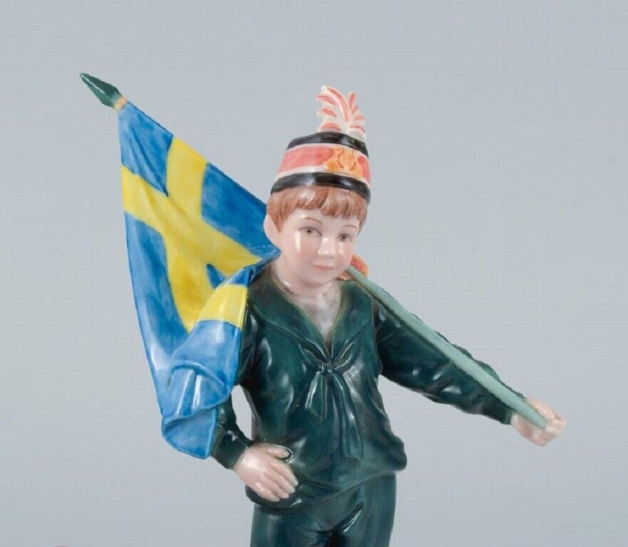 Carl Larsson Pontus for Royal Copenhagen Figurine of standard-bearer boy