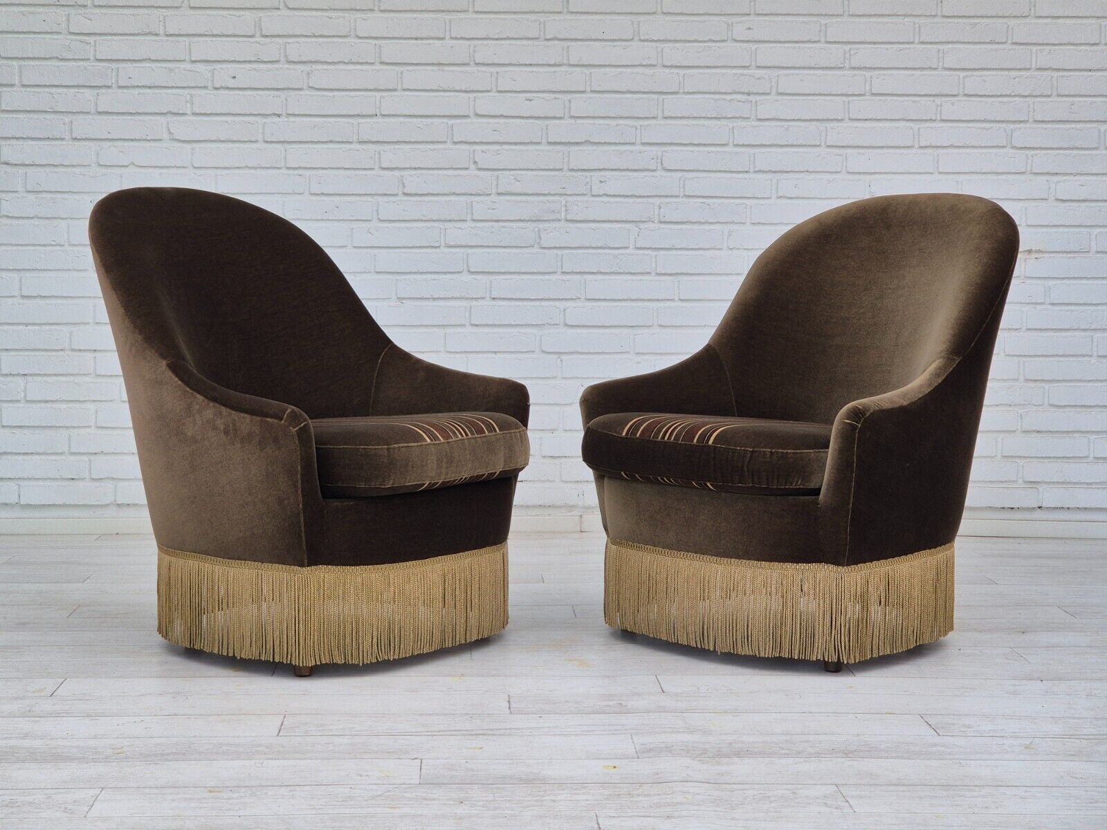 1970s pair of Danish lounge chairs original condition green furniture velour