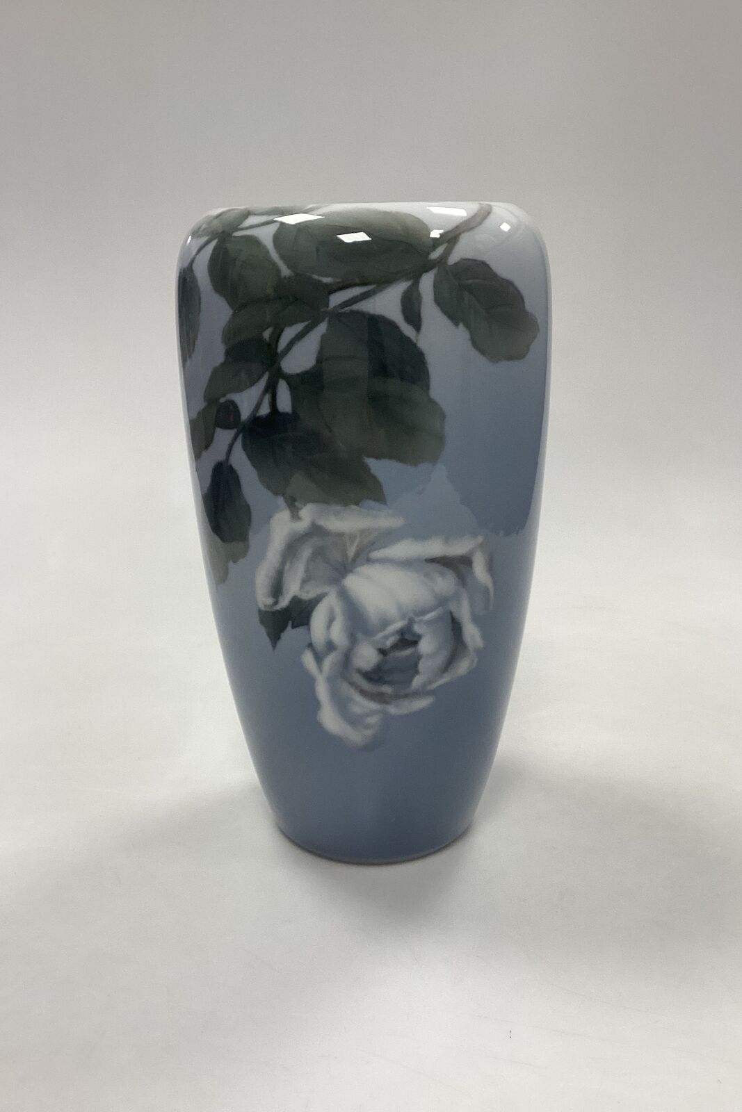 Royal Copenhagen Vase - Hvid Rose No 1092/1049