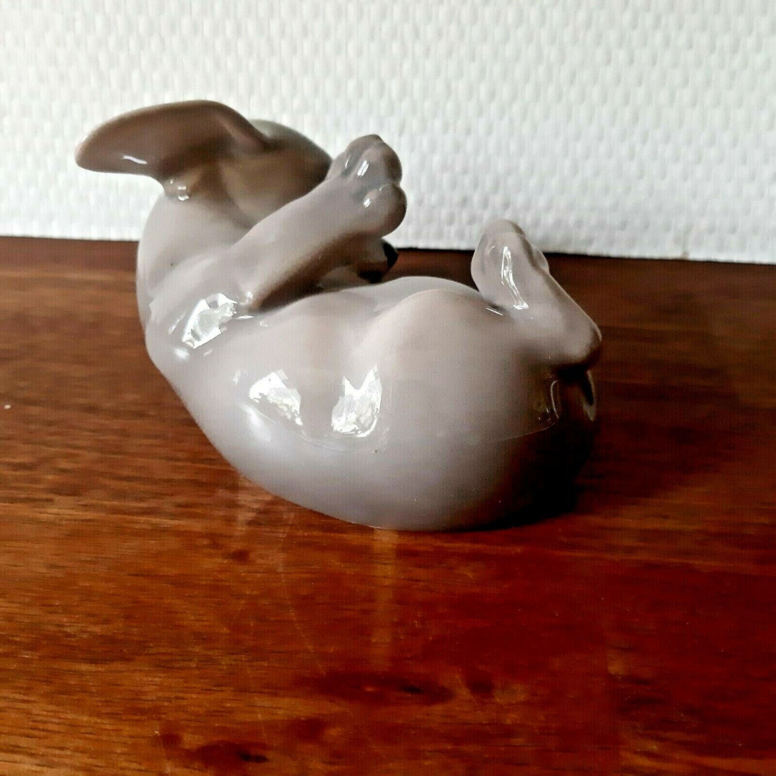 DACHSHUND # 1408 by Olaf Mathiesen for ROYAL COPENHAGEN 1952 Factory Second