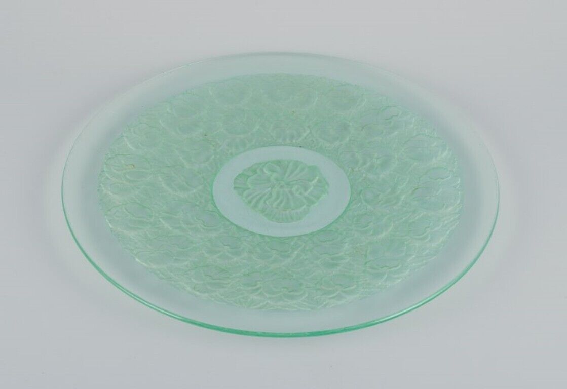 René Lalique style Colossal bowl designed with flower motifs in green art glass