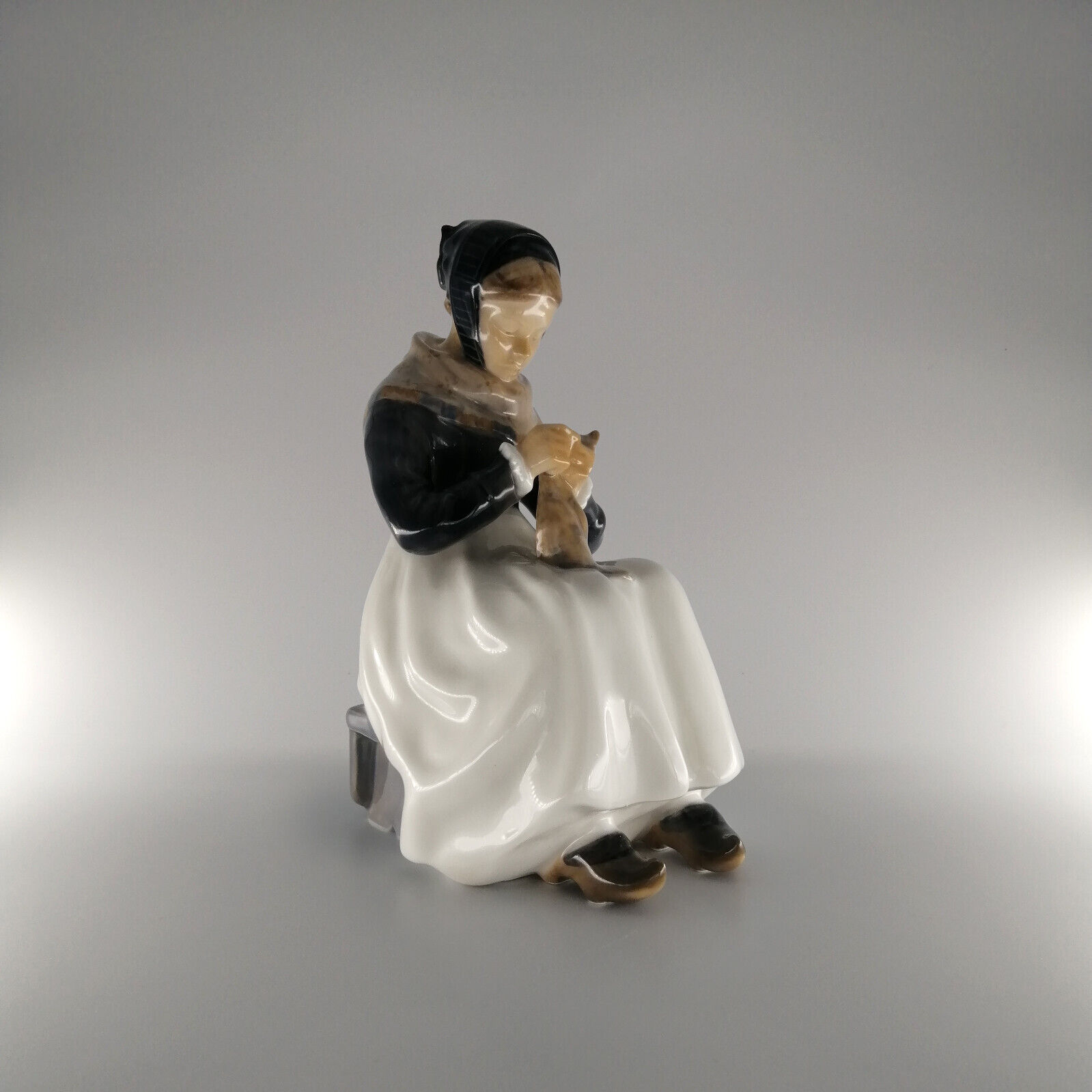 Royal Copenhagen Figure - Girl from Amager (23 cm) - #1317