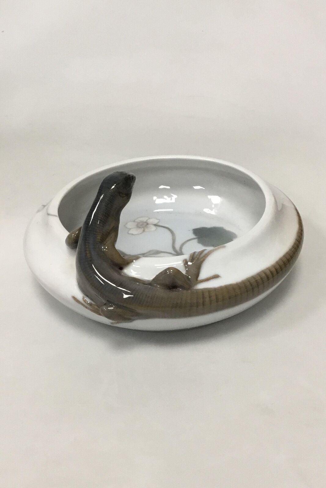 Royal Copenhagen Art Nouveau Bowl with lizard No 397/25