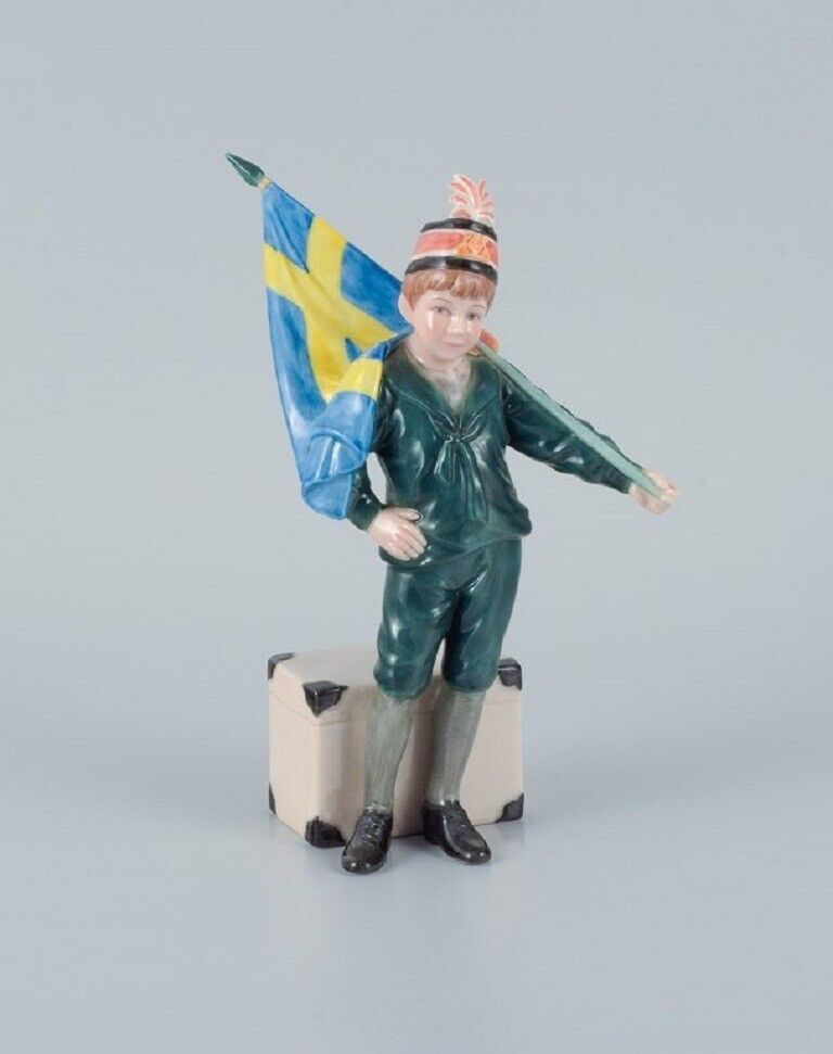 Carl Larsson Pontus for Royal Copenhagen Figurine of standard-bearer boy