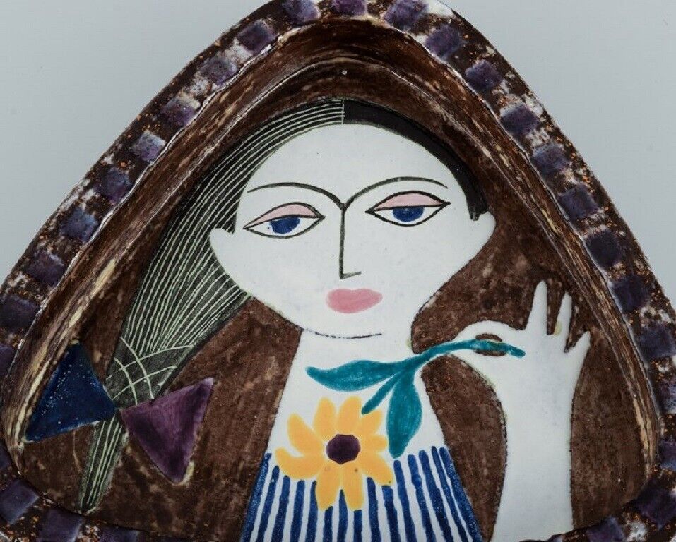 Mari Simmulson for Upsala Ekeby ceramic dish with a woman's face