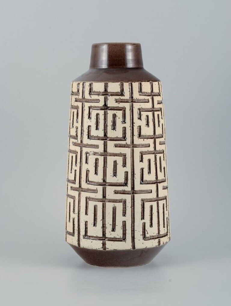 Mari Simmulson Upsala Ekeby Sweden floor vase in brown and beige glaze