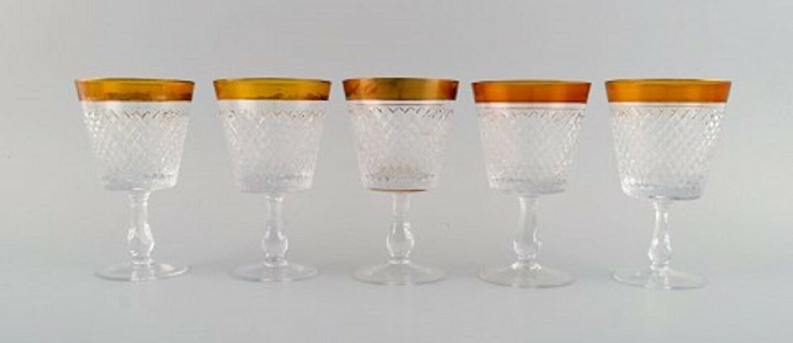 14 glasses in mouth-blown crystal glass with gold edge France 1930s