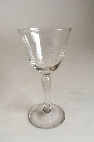 Lyngby Glasvaerk Nordlys Port Glass with engraving