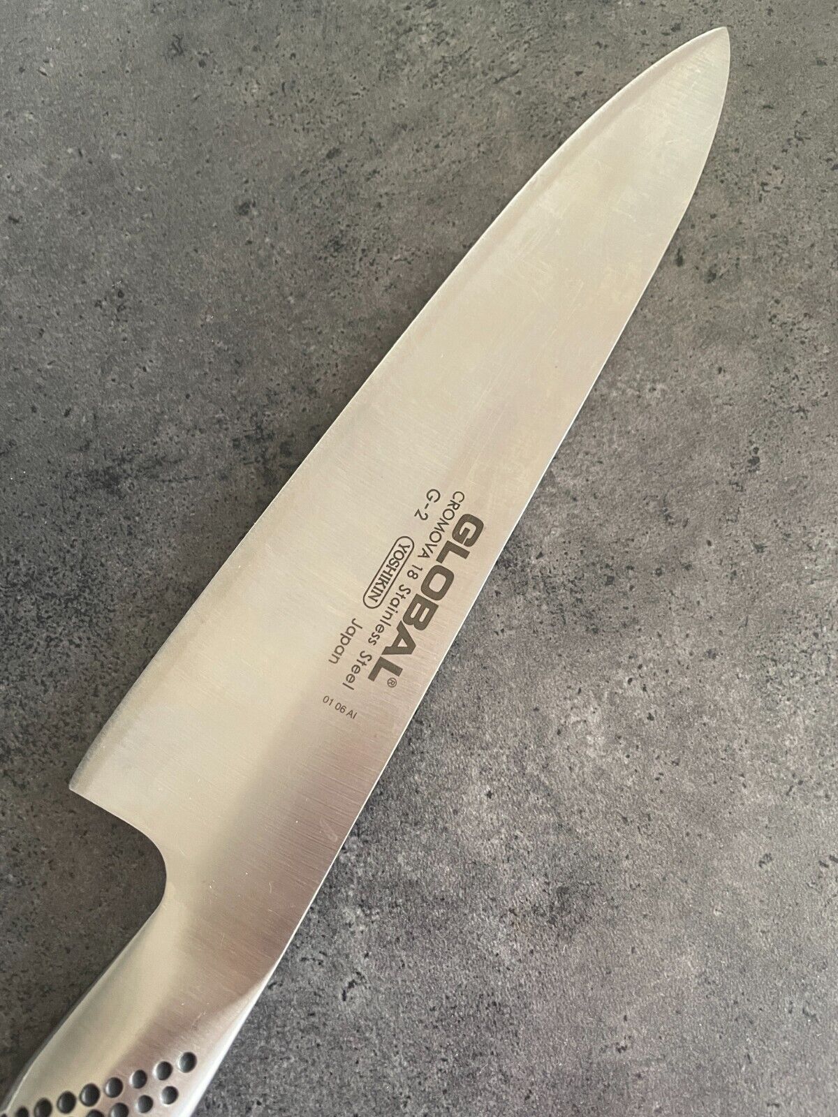 Global G-2 cook´s knife 20 cm YOSHIKIN Made in Japan Cromova 18 Stainnless steel