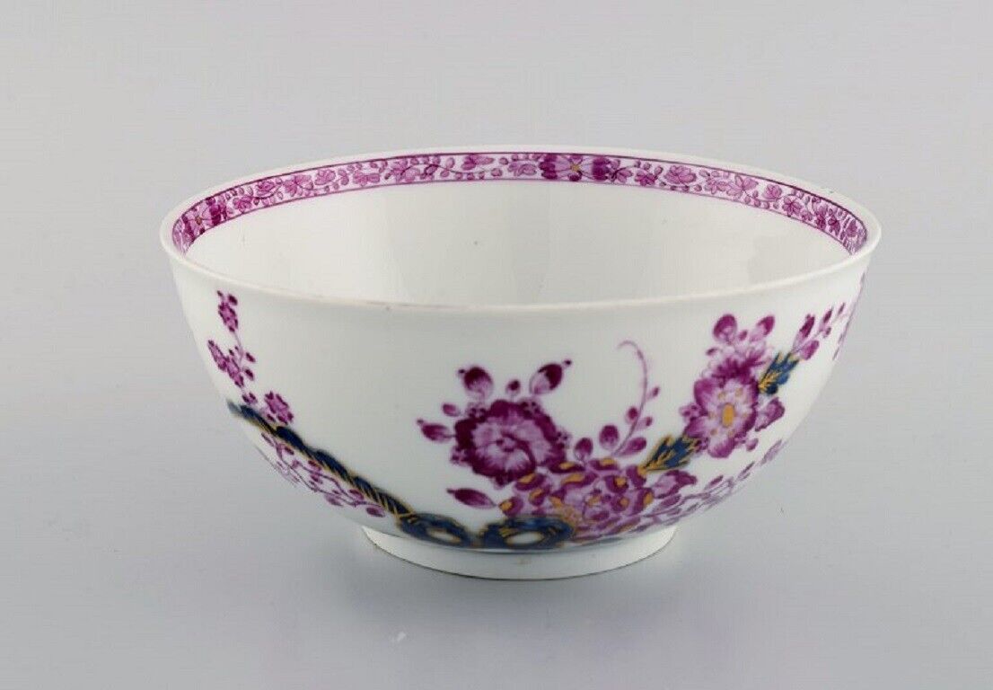 Antique Meissen large soup bowl in hand-painted porcelain