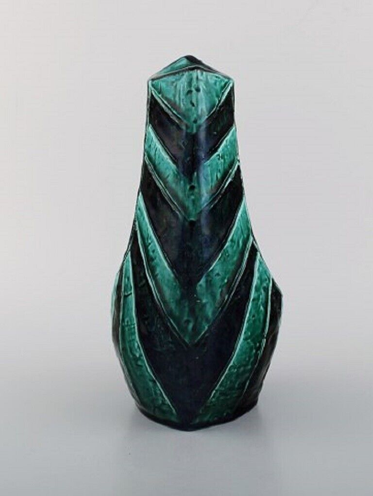 European studio ceramicist Unique vase in glazed ceramics 1960s/70s