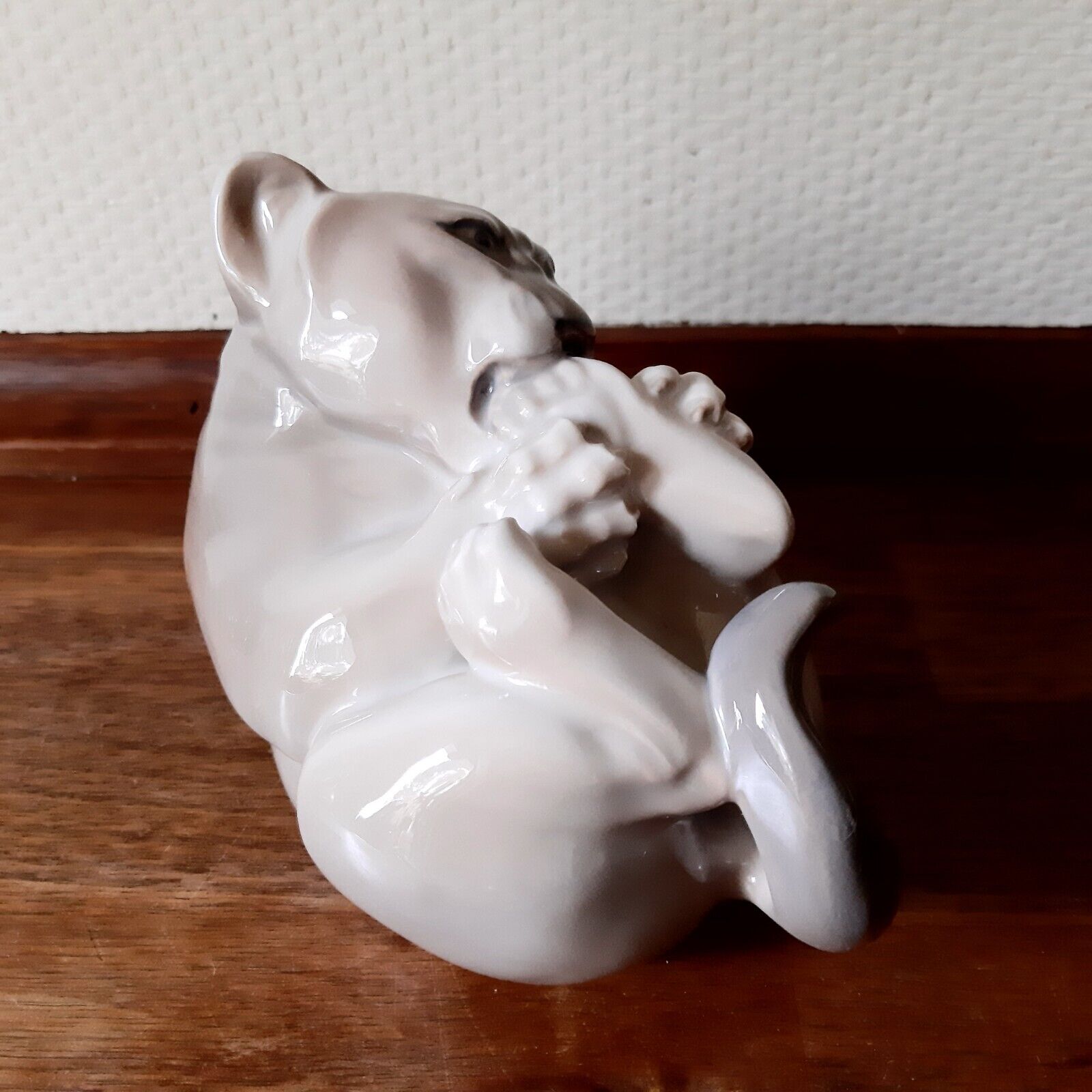 LION CUB by KNUD KYHN 1966 for ROYAL COPENHAGEN # 2596 Fact 1