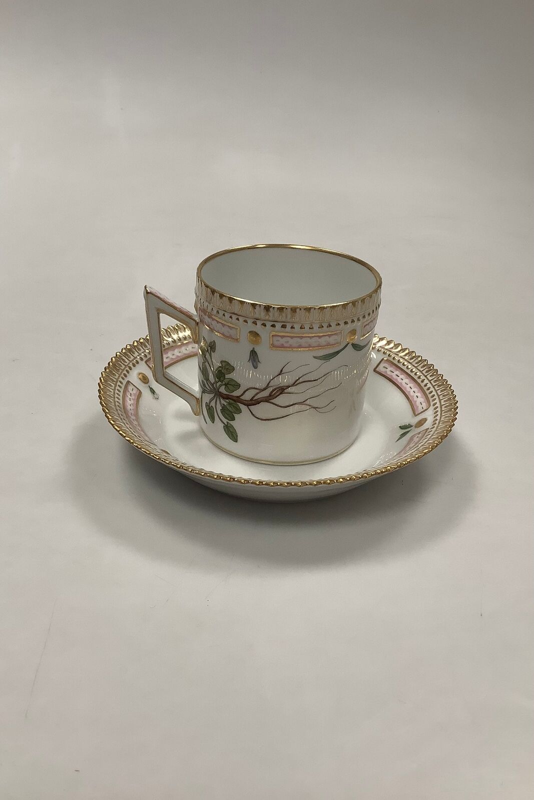 Royal Copenhagen Flora Danica Chocolate Cup No 20/ 3512 / 3513