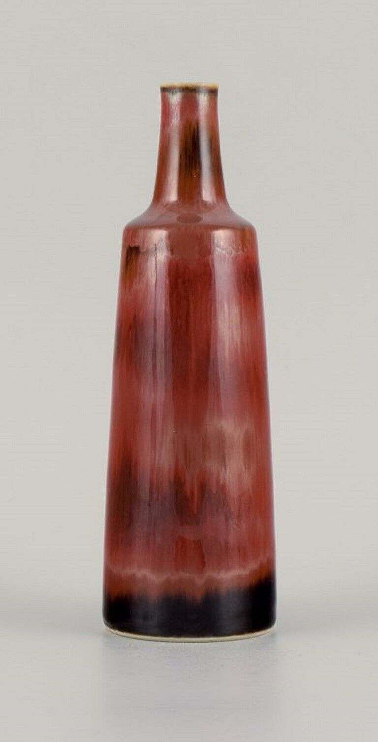 Carl Harry Ståhlane (1920-1990) for Rörstrand Ceramic vase in red glaze