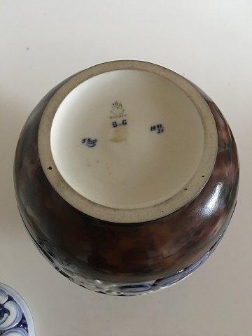 Large Bing & Grondahl Art Nouveau Unique lidded vase by Fanny Garde from 1920