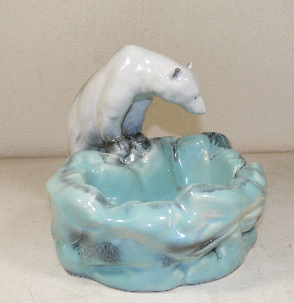 Ditmar Urbach Czechoslovakia   Icebear Tray