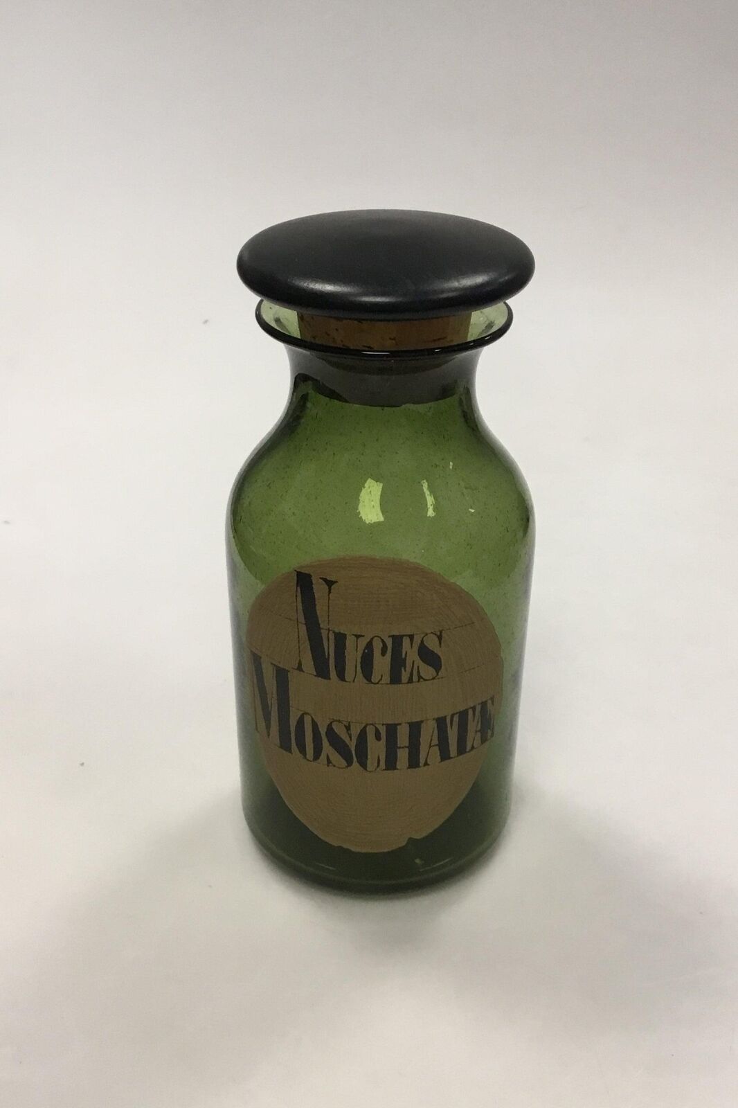 Holmegaard pharmacy jar with text Nuces Moschatae from 1985