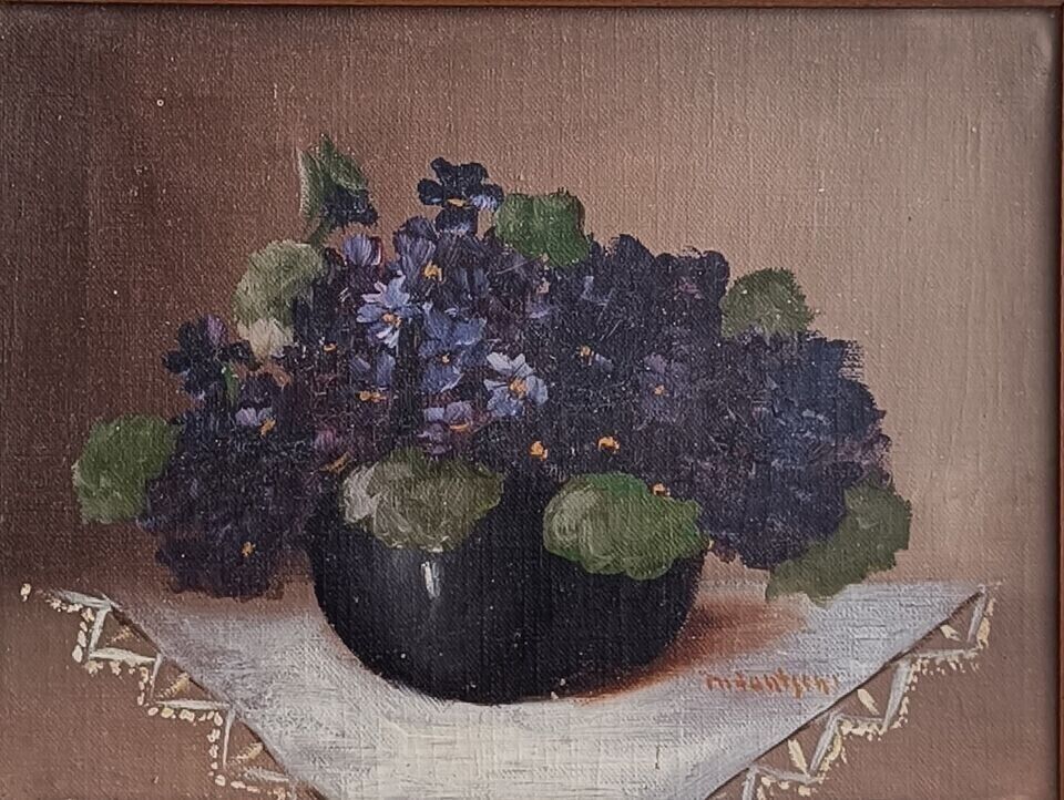 DARK BLUE FLOWERS ON THE TABLE circa 1920