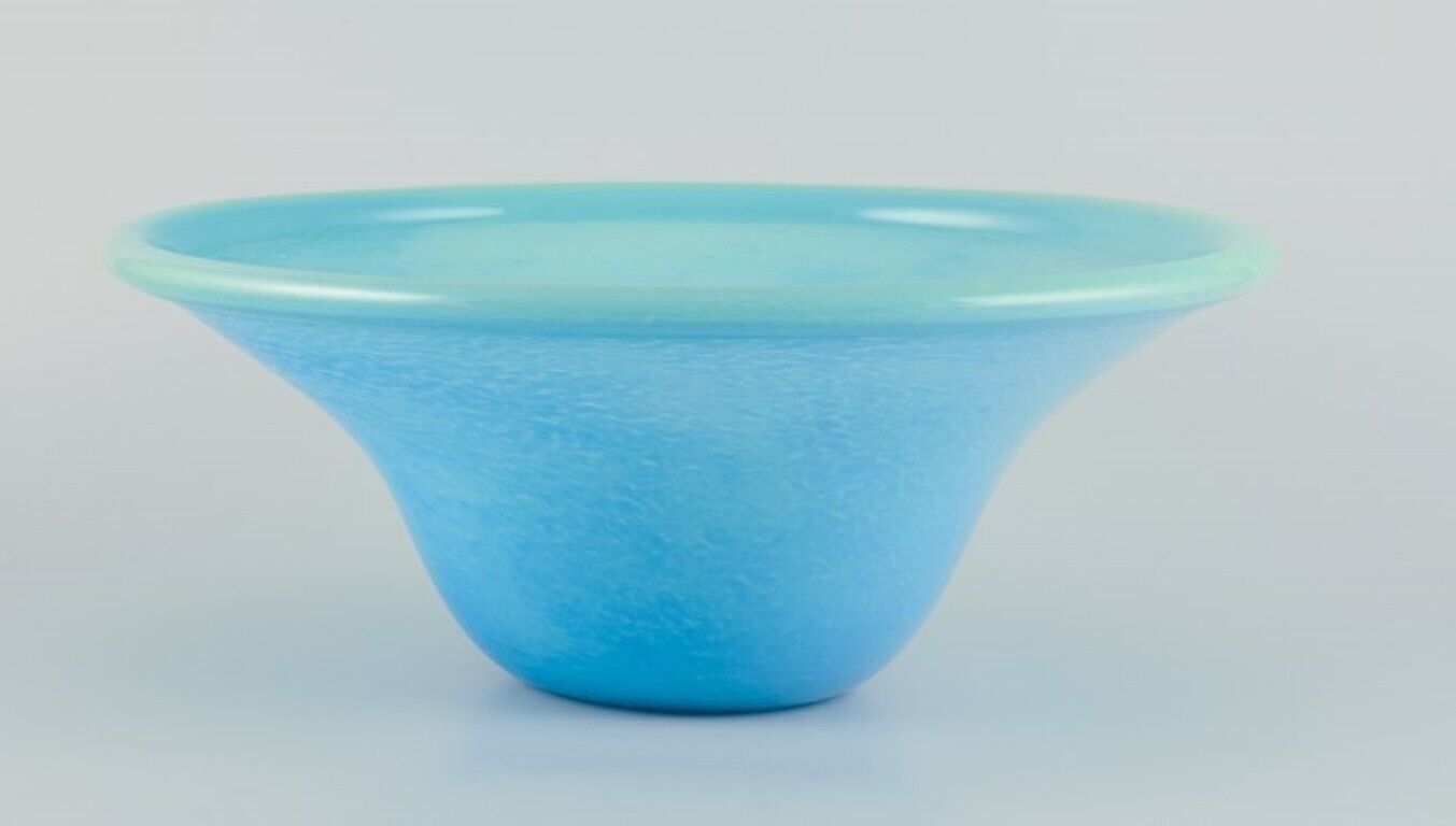 Murano Italy colossal mouth-blown unique glass bowl in turquoise tones 1980s