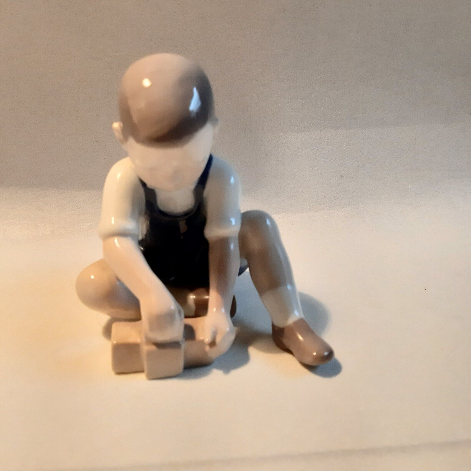 THE LITTLE BUILDER # 2306 Svend Jespersen for Bing & Grondahl Royal Copenhagen