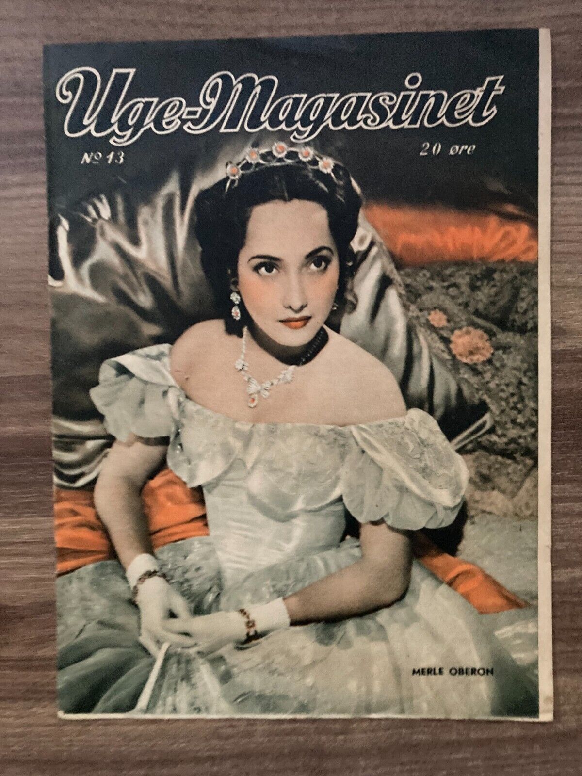 Merle Oberon Front Cover 1940s Complete Antique Danish Magazine "Uge-Magasinet"