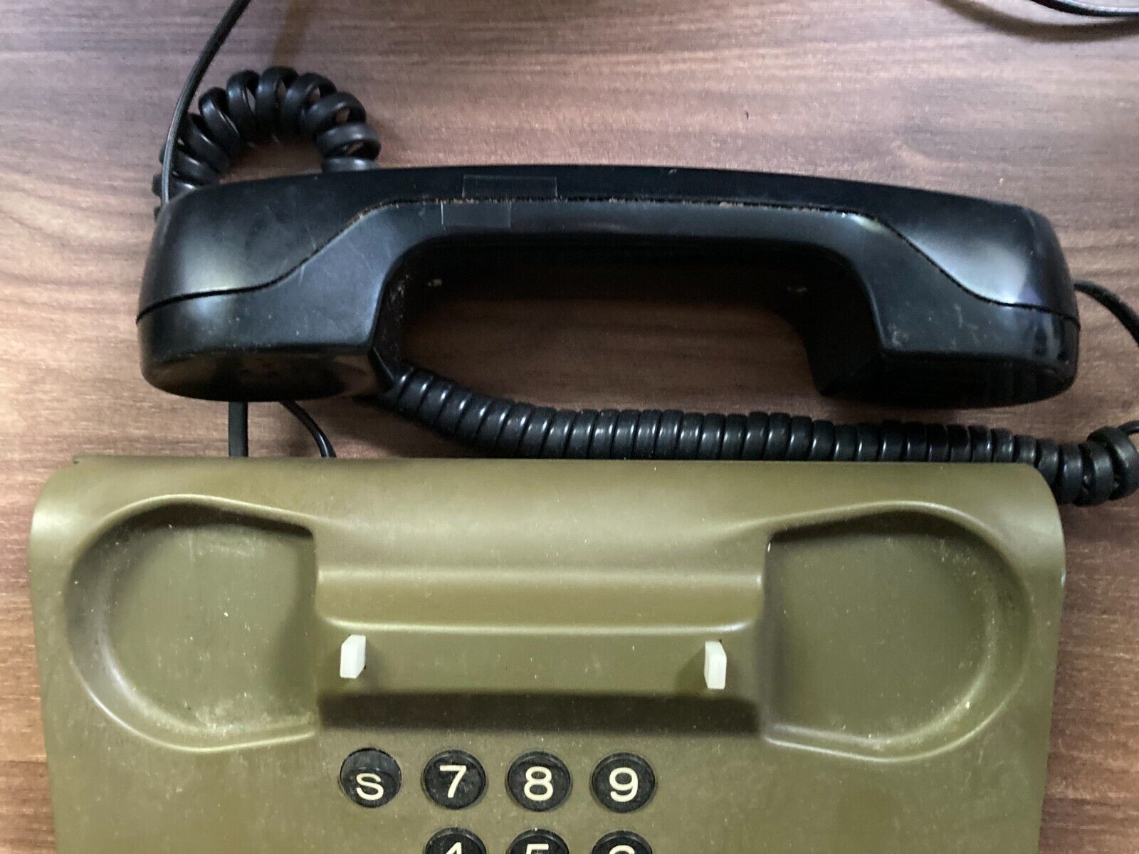 DanMark 1 Retro Vintage Danish Design 1980s Army Dark Green Desk Landline Phone