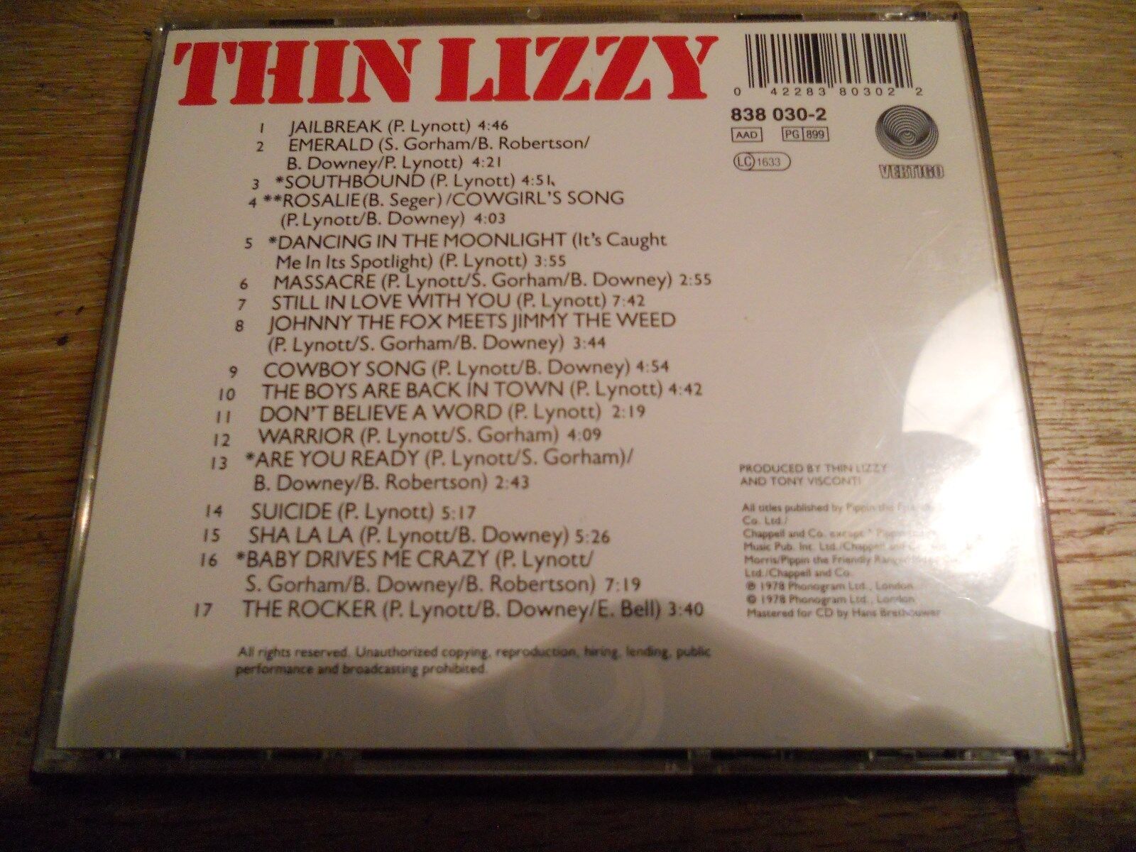 THIN LIZZY LIVE AND DANGEROUS 1978 CD ALBUM LIVE RECORDING 17 LIVE TRACKS USED