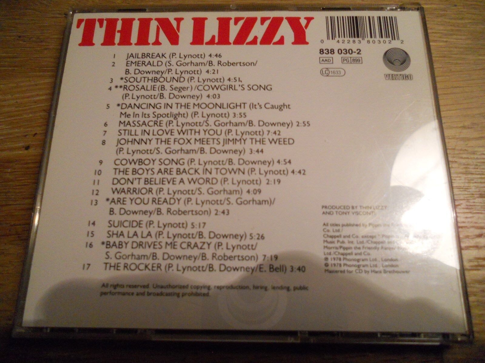 THIN LIZZY LIVE AND DANGEROUS 1978 CD ALBUM LIVE RECORDING 17 LIVE TRACKS USED