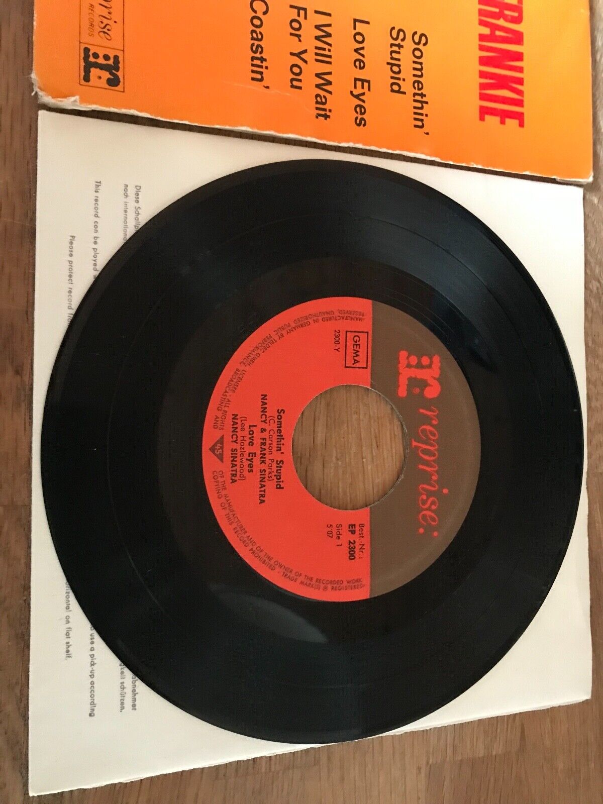 NANCY AND FRANKIE SINATRA "SOMETHIN´ STUPID" GERMAN VINYL SINGLE REPRISE RECORDS