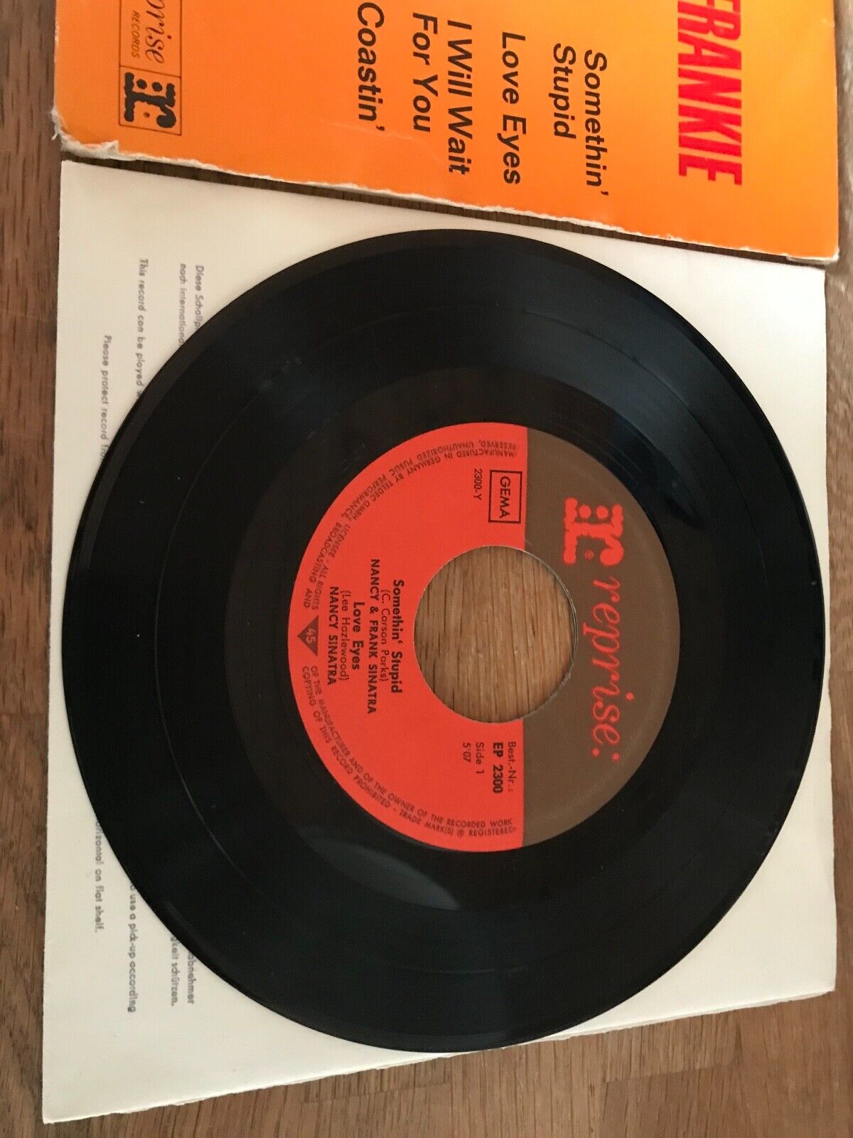 NANCY AND FRANKIE SINATRA "SOMETHIN´ STUPID" GERMAN VINYL SINGLE REPRISE RECORDS