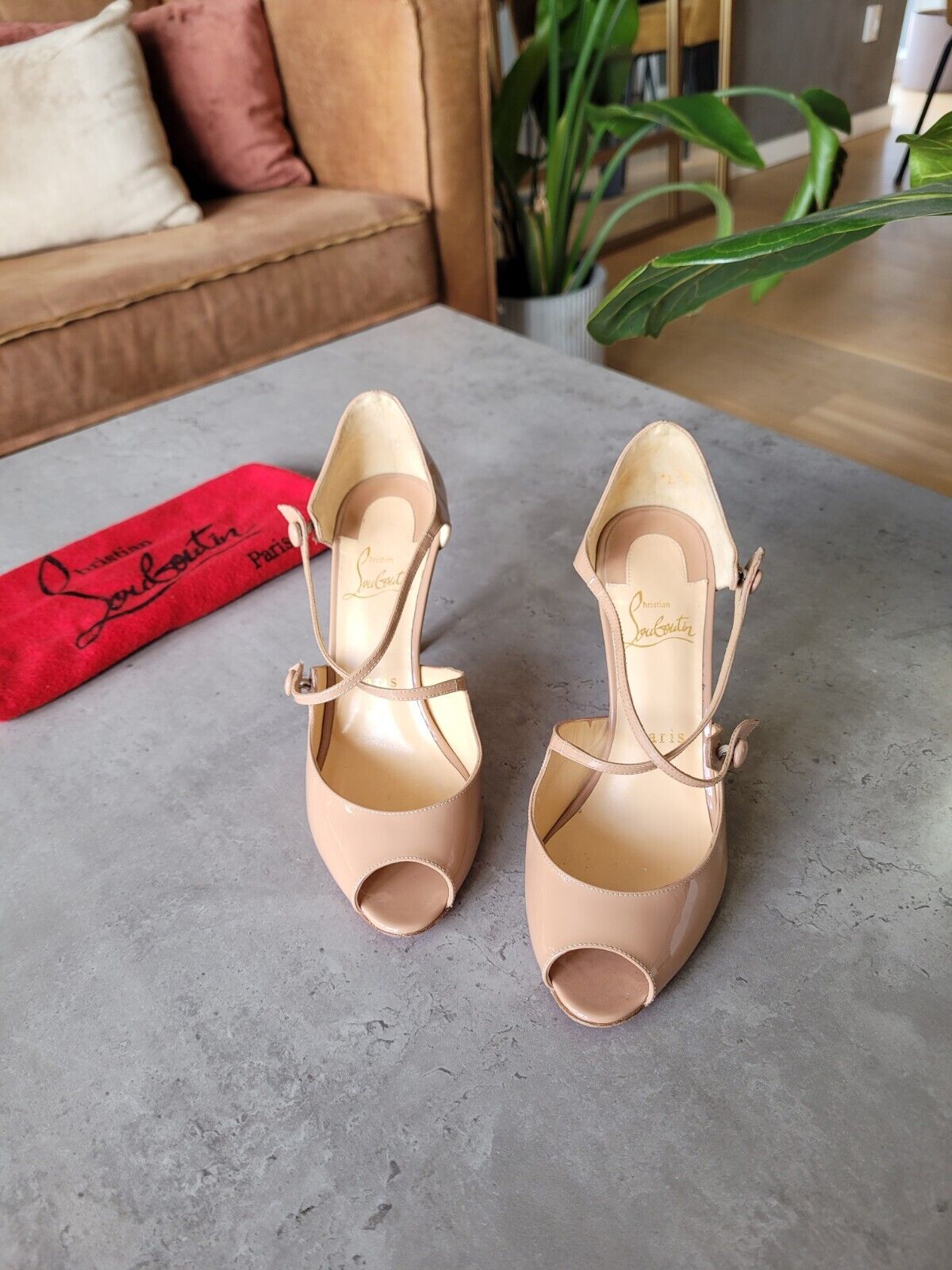 **Christian Louboutin** Beige Patent Leather Debriditoe 85mm Heels Pumps 365