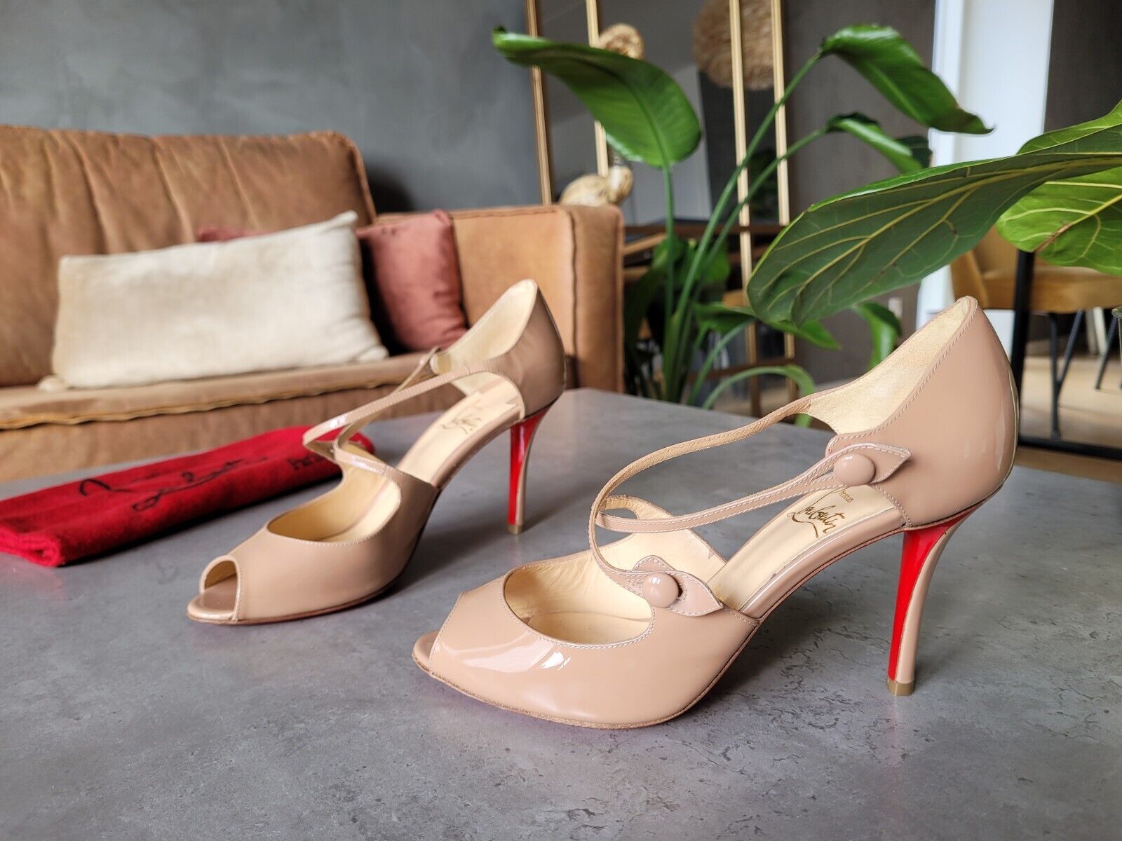 **Christian Louboutin** Beige Patent Leather Debriditoe 85mm Heels Pumps 365