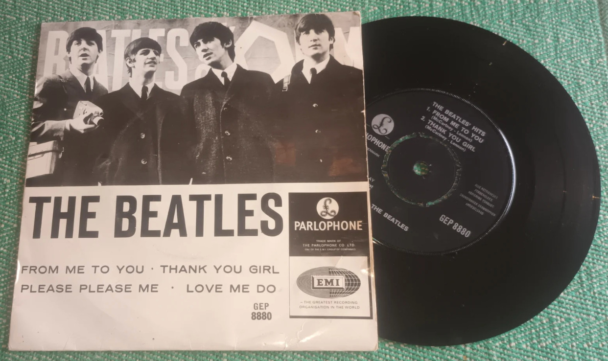 The BEATLES From Me To You +3 ULTRA RARE GEP 8880 EP Black/White alternative cov