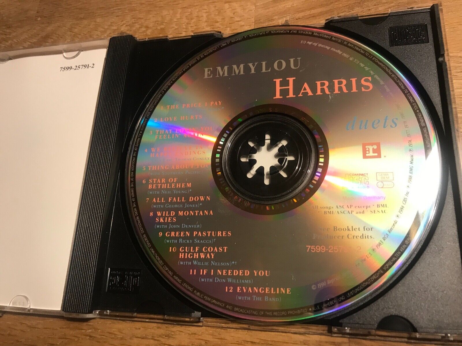 EMMYLOU HARRIS "DUETS" 1990 CD 12 TRACKS REPRISE RECORDS ROY ORBISON NEIL YOUNG*