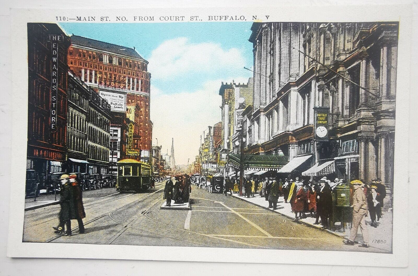 Old coloured postcard: Main St No from Court St Buffalo NY  1920s  pok1180